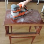 reciclar una mesilla de noche lijadora