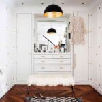 casa sofisticada y familiar vestidor