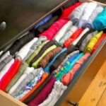 distribución de armarios camisetas konmari