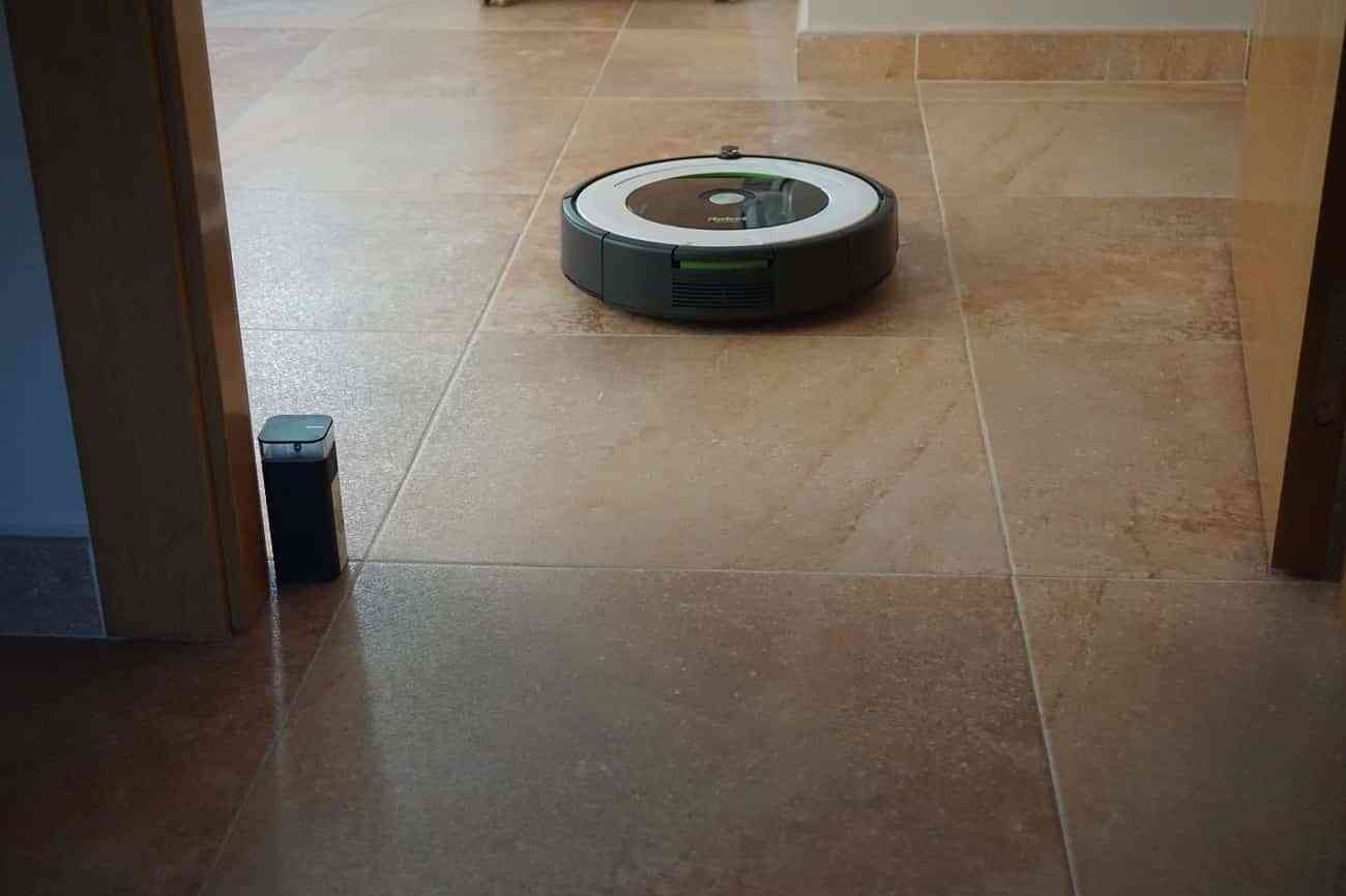 Roomba 691, el aspirador inteligente que limpia la casa por nosotros 2