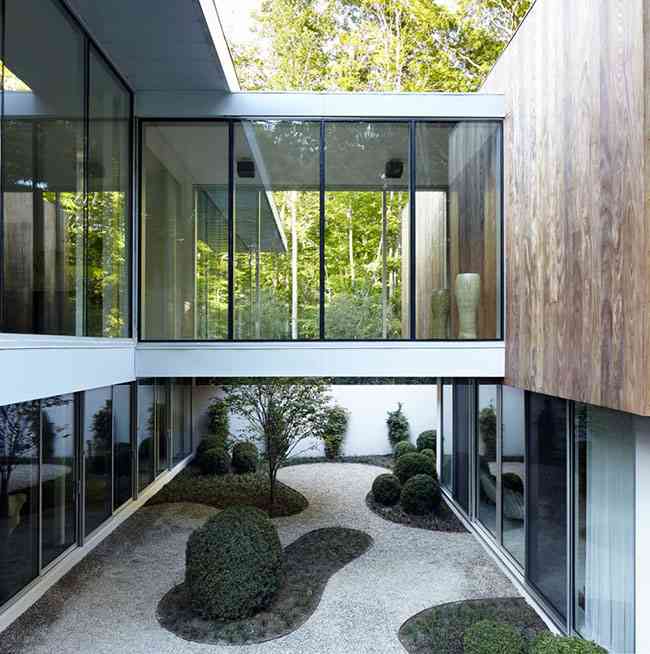 Una casa exclusiva y contemporánea en Los Hamptons de Nueva York 27 Una casa exclusiva y contemporánea en Los Hamptons de Nueva York 23