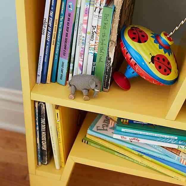 Ideas geniales para organizar los libros en el cuarto de los niños 1