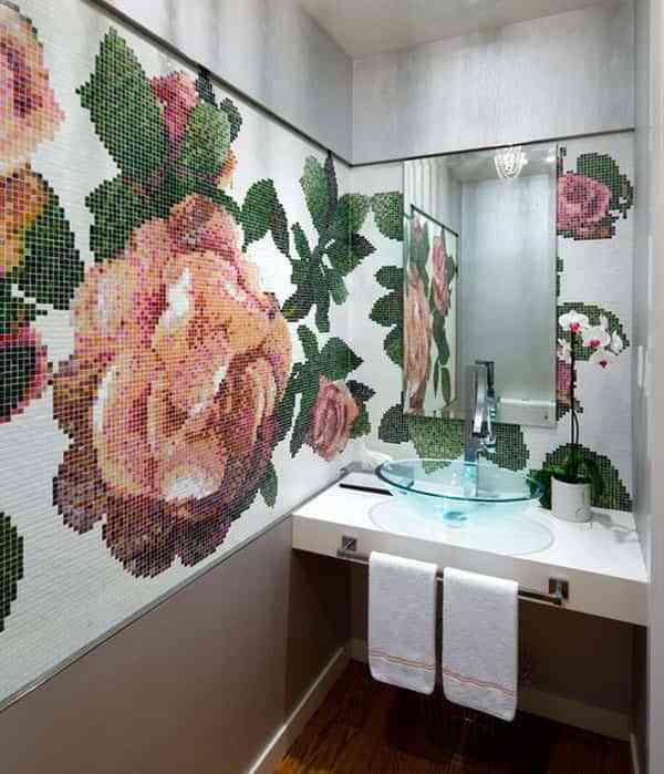 5 formas geniales para adornar tu baño con motivos florales 4