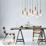 lampara de techo sobre mesa