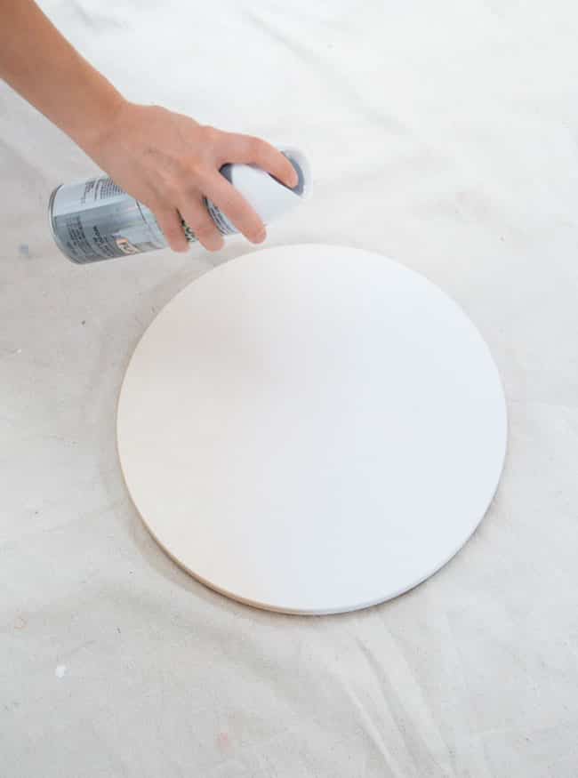Ideas DIY geniales para decorar taburetes para grandes y pequeños 2