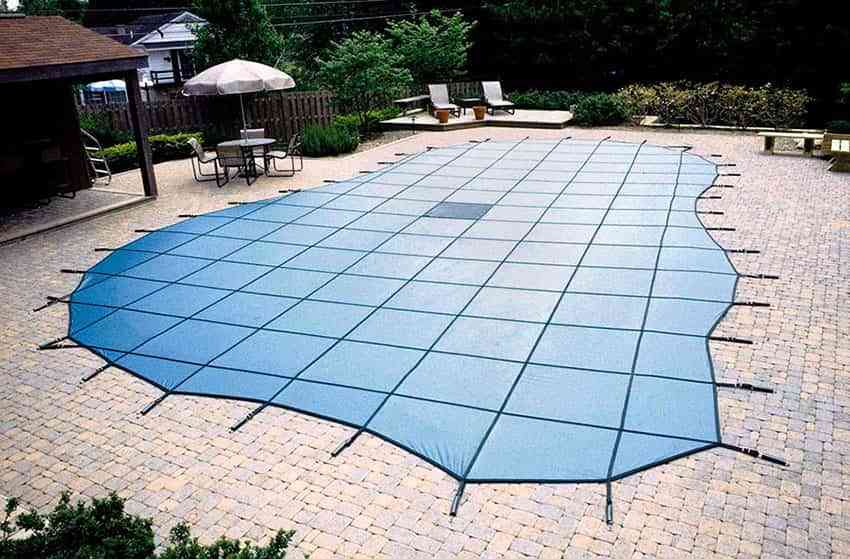 Todo lo que debes hacer para cerrar tu piscina para el invierno 5 Todo lo que debes hacer para cerrar tu piscina para el invierno 4