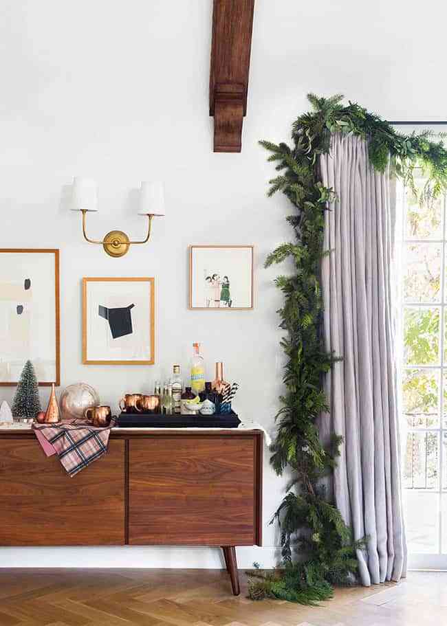 5 ideas geniales para decorar tu casa con guirnaldas navideñas 5