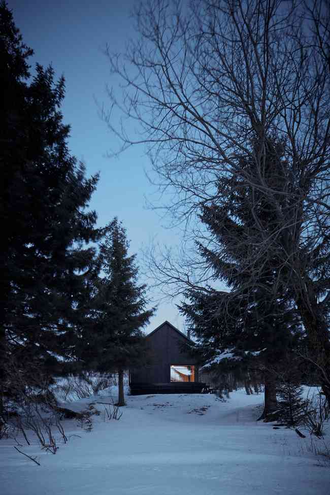 refugio con interiores de diseño Plataforma Arquitectura.cl 4 jpg