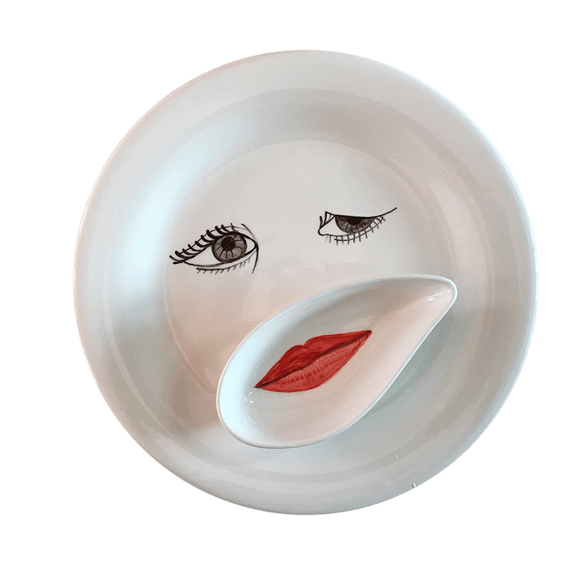 Vajillas decoradas a mano por Nuria Blanco: arte en el plato 4