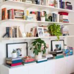 aprovechar las paredes con baldas VIII