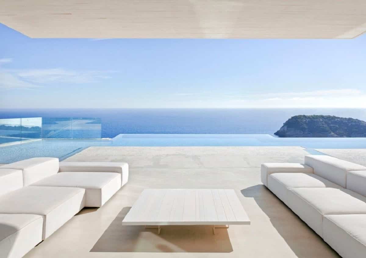 5 Casas de diseño con impresionantes vistas al mar 16