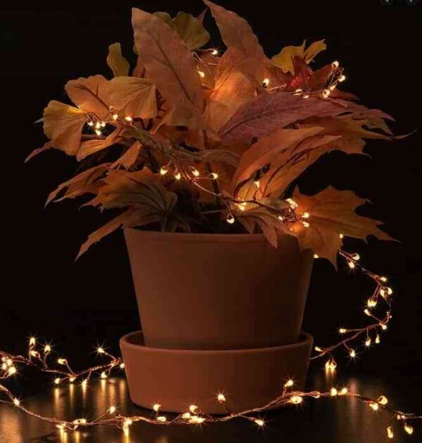 Cómo decorar fachadas y balcones con iluminación LED