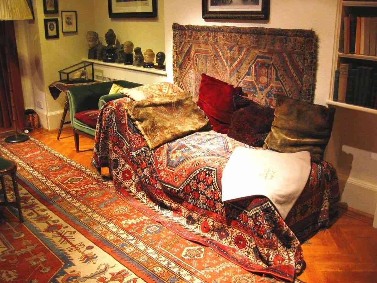 El diván: un mueble versátil y con mucha historia 3