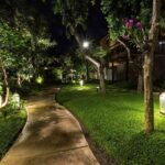 Luces solares para iluminar los espacios exteriores 7