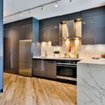 cocina con azul intenso