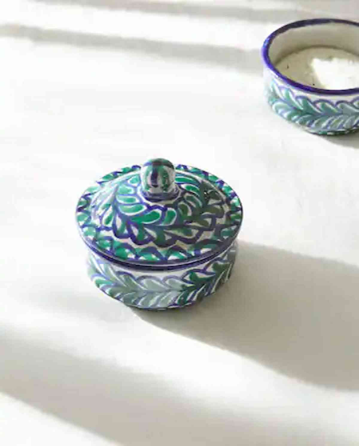 La cerámica de Fajalauza con Made by Artisans de Zara Home llevará tradición, belleza y luz a tu hogar 1