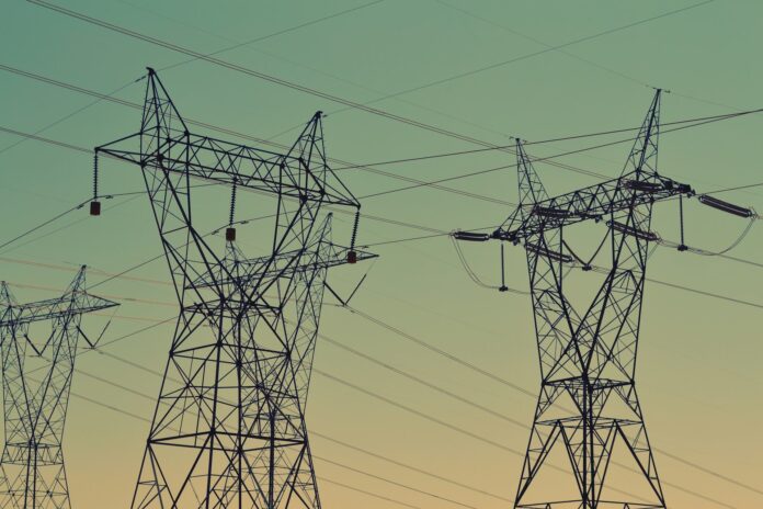 energia-electrica-torre-alta-tension