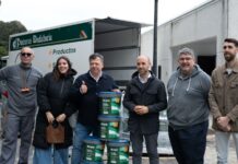 Solidaridad en Acción: Pinturas Andalucía Dona 8.000 Litros de Color Silvia Pastor