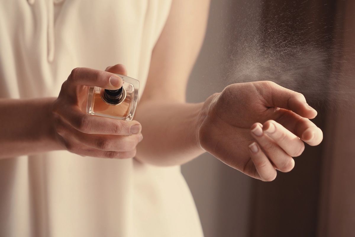 Dossier nos presenta perfumes originales de mujer para todo tipo de eventos
